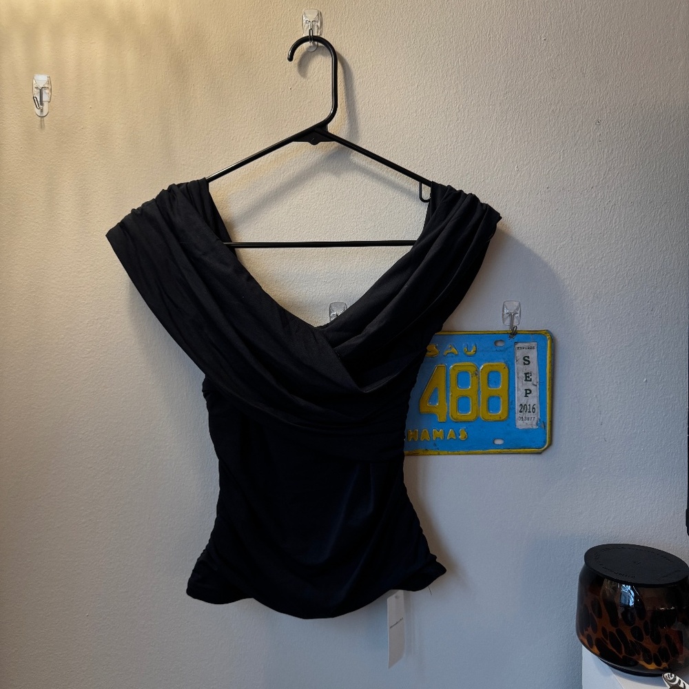 NWT A&F Top